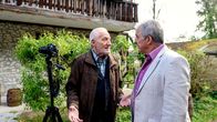 Sturm der Liebe – ARD STURM DER LIEBE FOLGE 2954 Uhr im ERSTEN. Während Alfons (Sepp Schauer, l.) die Brauerei verkaufen will, hofft André (Joachim Lätsch, r.) das Geld noch auftreiben zu können. |