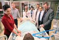 Dr. House – Dr. House (2011)