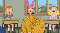 Bob's Burgers – Regular-Sized Rudy (l.), Louise (m.)