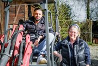 Ansichtssache – Alperen auf Astrid´s Hoflader.