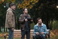 Colossal – L-R: Joel (Austin Stowell), Garth (Tim Blake Nelson), Oscar (Jason Sudeikis)