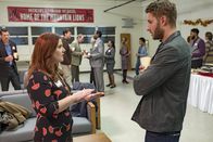 This Is Us - Das ist Leben – (v.l.n.r.) Charlotte Everly (Stefanie Black); Kevin Pearson (Justin Hartley)