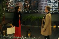 How I Met Your Mother – Noch ahnt Robin (Cobie Smulders, l.) nicht, was Barneys (Neil Patrick Harris) wirkliche Pläne sind ...