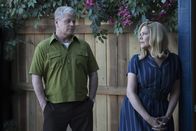 The Kids Are Alright – Mike Cleary (Michael Cudlitz, l.); Peggy Cleary (Mary McCormack, r.)