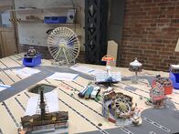 Die Modellbauer – Various models for the amusement park.