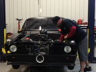 Street Outlaws – Shawn Ellington (Murder Nova) is looking into the engine and brainstorming how to achieve a top of the line horsepower.