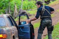 Hawaii Five-0 – Ist seinem gefallenen Freund einen Ehrendienst schuldig: Steve (Alex O'Loughlin) ...