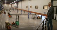 Das System Action - Preiskampf eines Billig-Discounters – In den Verteilzentren von Action setzen der Anspruch an Effizienz und Produktivität die Mitarbeiterinnen und Mitarbeiter unter Druck.
