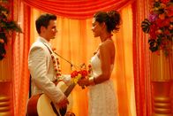 Disaster Movie – Ende gut, alles gut: Will (Matt Lanter, l.) und Amy (Vanessa Minnillo, r.) ...