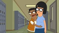 Bob's Burgers – Tina (r.) schließt sich ausgerechnet mit Darryl (l.) zusammen, um einen Valentinstags-Tanzwettbewerb zu gewinnen. Kann das gutgehen?