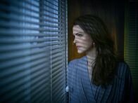 The Americans – Als sowjetische KGB-Spionin in den Vereinigten Staaten muss Elizabeth Jennings (Keri Russell) ihre Augen immer überall haben, um das Geheimnis ihrer Familie zu bewahren ...