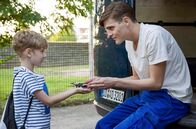 Tatort – L-R: Oskar (Finnlay Berger) and René Zernitz (Benjamin Lillie)