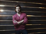 Supernatural – (10. Staffel) - Die Kämpfe zwischen den Engeln sind noch lange nicht vorbei, doch Sam (Jared Padalecki) macht es sich zur Aufgabe, die Seele seines Bruders zu retten ...