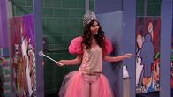 Victorious – Tori Vega (Victoria Justice)