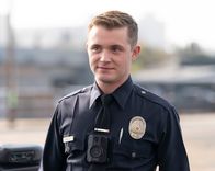The Rookie – Das LAPD?Team ist überrascht über die Rückkehr des Rookies Seth Ridley (Patrick Keleher).