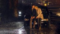 Für eine Nacht ... und immer? – Eva (Juliane Köhler) und Tom (Marc Benjamin) sprechen sich aus.