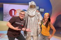 1, 2 oder 3 – Bei "1, 2 oder 3" dreht sich heute alles um Vulkane. Zu Gast im Studio ist Vulkanforscherin Ulla Lohmann, die von ihren spannenden Vulkan-Expeditionen erzählt.