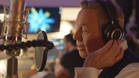 Mensch Roland Kaiser! – Roland Kaiser im Studio: bald 70 Jahre alt, rund 90 Millionen verkaufte Tonträger - und immer noch voller Schaffensdrang.