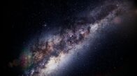 Faszination Weltall – Unsere Heimatgalaxie, die Milchstraße, ist von der Erde aus als Lichtband am Nachthimmel zu sehen. Die Spiralgalaxie besteht aus 400 Milliarden Sternen.