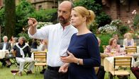 Hotel Heidelberg – Ingolf (Christoph Maria Herbst) und Annette (Annette) entdecken Hermine