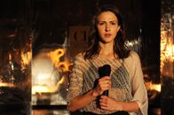 Bella Germania – München 2013: Julia (Natalia Belitski) ist auf der Suche nach ihren familiären Wurzeln - plötzlich erfährt sie von einer italienischen Familie, von der sie bislang keine Ahnung hatte.