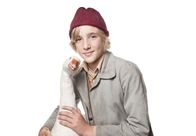 Nils Holgerssons wunderbare Reise – Nils (Justus Kammerer) mit der Hausgans Martin.