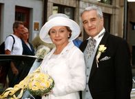 Der zweite Frühling – Sind sie nicht ein schönes Paar: Hanne (Nadja Tiller) und Charmeur Georg (Michael Degen).