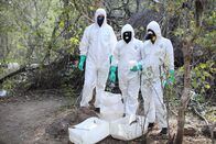 Narco Wars - Der Kampf gegen Drogen – Meth labs run by the Mexican cartels can produce upwards of 400 kilos of crystal meth per month. (National Geographic/Alex Nott)