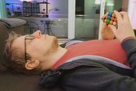 Reporter – Reporter ME/CFS – die unterschätzte Krankheit 30 Jahre alt und bettlägerig: Dejan Lauber ist an ME/CFS erkrankt und kann seine Wohnung nicht mehr verlassen.