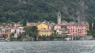 Traumorte – Varenna gilt als hübschester Ort am Comer See. An der Uferpromenade herrscht reges Treiben.