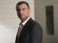 Ray Donovan – Ray Donovan (2016)