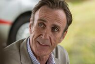 Inspector Barnaby – Des McCordell (Derek Riddell) treibt seine Söhne beim Radsport zu Höchstleistungen an.