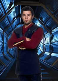 Gene Roddenberry's Andromeda – (4. Staffel) - Der Nietzscheaner Rhade (Steve Bacic) spielt auch als neuestes Mitglied im Andromeda-Team eine wichtige Rolle ...