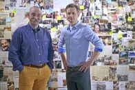 Kessler ist ... – Michael Kessler und Horst Lichter vor der Fotowand