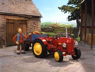 Kleiner Roter Traktor – Jan will sein Getreide zu Stumpi in die MĂĽhle bringen, als er sieht, dass die SĂ¤cke LĂ¶cher haben und das Getreide angefressen wurde.Â