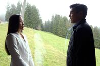 Das Netz - Prometheus – Anne Hsu (Uisenma Borchu) erhält von ihrem Onkel Chai Dan (Nicholas Gho) den Auftrag herauszufinden, wer den Mordanschlag auf ihn geplant hat.