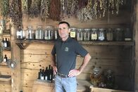 Servus Reportage – Heilkräuter- und Gemmotherapieexperte Josef Wildanger