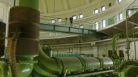 Terra X: Deutschland in ... – Mirko Drotschmann erklärt die Bedeutung des Pumpwerks Alte Emscher in Duisburg.