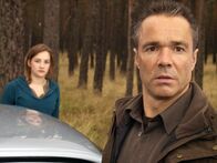 Allein unter Töchtern – Als ihr Vater (Hannes Jaenicke) nach all den Jahren plötzlich das Kommando übernehmen will, schaltet Jessy (Karoline Teska) auf stur. Sie sagt ihrem Vater den Kampf an und will ihn so schnell wie möglich wieder loswerden. Der Wochenendausflug endet in einem großen Streit, den auch Marla und Floh mitbekommen.