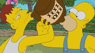 Die Simpsons – Cletus (l.); Homer (r.)