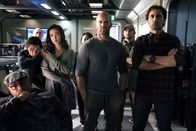 Meg – DJ (Page Kennedy), Jaxx (Ruby Rose), Suyin (Bingbing Li), Jonas Taylor (Jason Statham), Mac (Cliff Curtis).