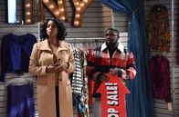 Rel – Monique (Tasha Smith, l.); Rel (Lil Rel Howery, r.)