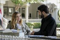 Navy CIS – Ellie Bishop (Emily Wickersham, l.) und Nasser Al-Kamal (Daniel Peera, r.)