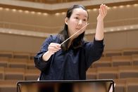 Klangwütig - Ein Jahr an der Karajan-Akademie – Für Nodoka muss die Musik aus dem Bauch kommen und nicht aus dem Kopf.