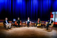 DialogForum – Paul Nemitz, Meredith Whittaker, Klaus Unterberger, Nadja Hahn, Armin Thurnher.
