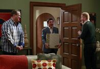 Modern Family – L-R: Cameron Tucker (Eric Stonestreet), Pepper Saltzman (Nathan Lane), Mitchell Pritchett (Jesse Tyler Ferguson)