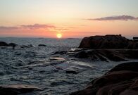 Reisewege – Sonnenuntergang auf dem Schärenmeer, einem Nationalpark mit ca. 2.000 Inseln.