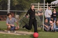 Party Down – Henry Pollard (Adam Scott, l.); Uda Bengt (Kristen Bell, r.)