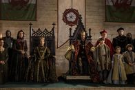 The White Princess – (v.l.n.r.) Margaret Beaufort (Michelle Fairley); Elizabeth of York (Jodie Comer); Henry VII. (Jacob Collins-Levy)