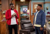 The Neighborhood – Malcolm Butler (Sheaun McKinney, l.); Marty Butler (Marcel Spears, r.)